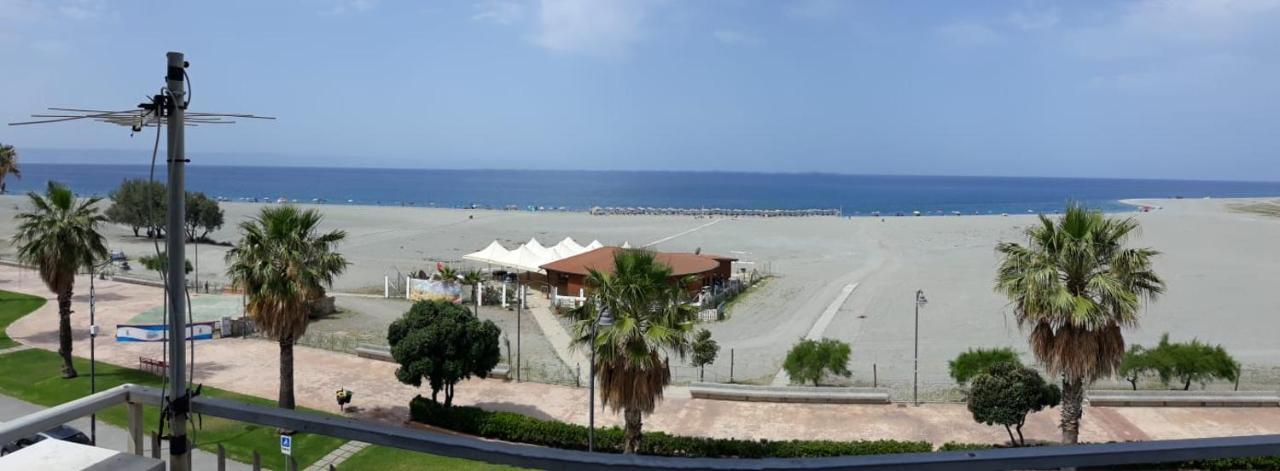 Mare Blu Appartement Gizzeria Buitenkant foto